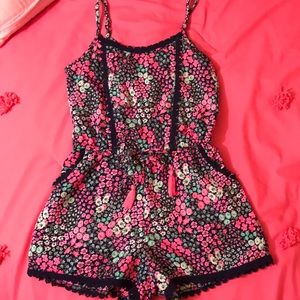 Girls floral tank short romper size 8